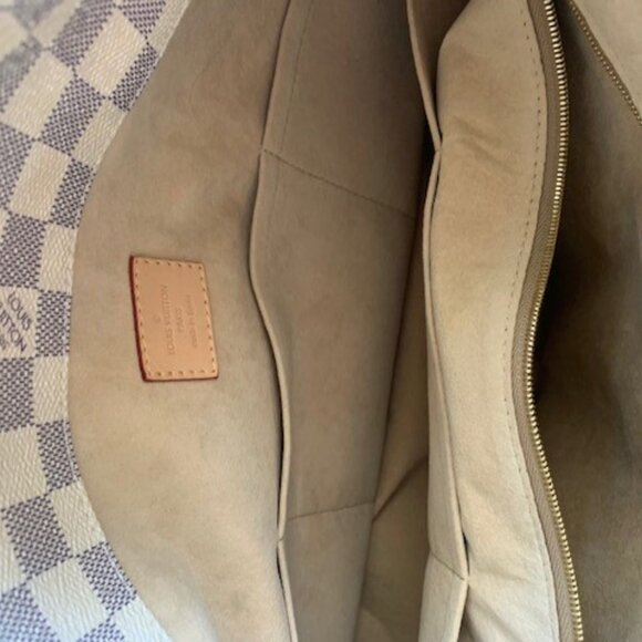 Louis Vuitton Artsy Damier Azur MM Bag - Picture 4 of 10